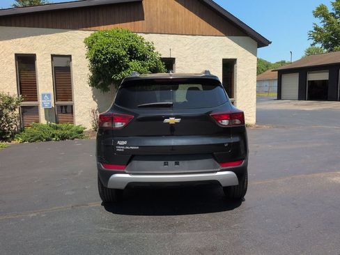 Used 2022 Chevrolet TrailBlazer LT AWD/4WD image 6