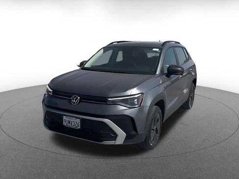 Used 2026 Volkswagen Taos S FWD image 6