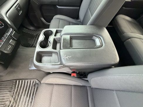 Used 2023 Chevrolet Silverado 1500 Custom RWD image 17