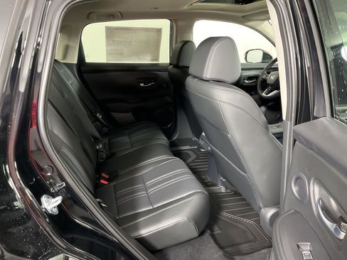 New 2026 Honda HR-V EX-L image 7