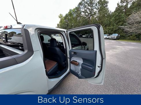 Used 2024 Ford Maverick Lariat w/ FX4 Off-Road Package image 19