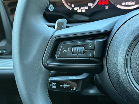 Certified 2025 Porsche Cayenne Coupe AWD/4WD image 27