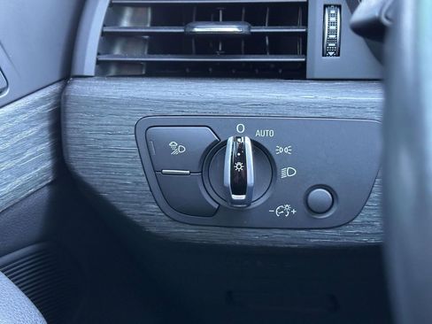 Used 2018 Audi A4 2.0T Premium Plus image 23