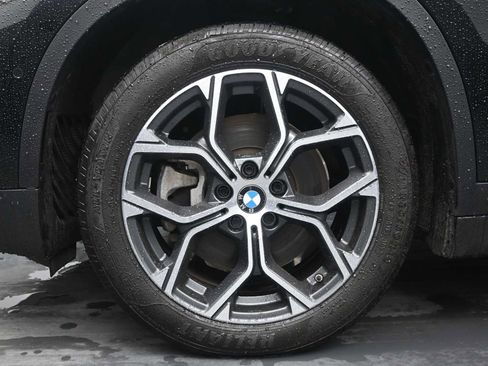 Used 2022 BMW X1 xDrive28i w/ Convenience Package image 10