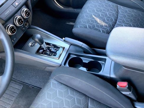 Used 2025 Mitsubishi Outlander Sport ES AWD/4WD image 13