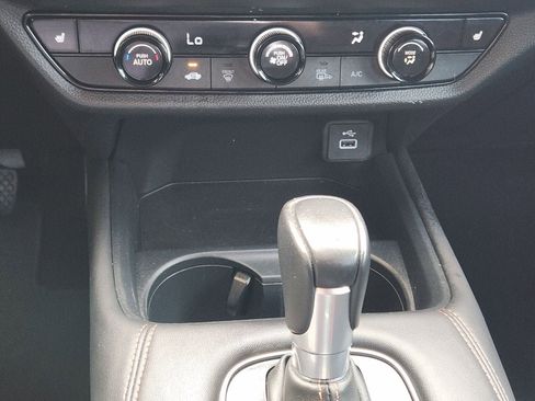 Certified 2023 Honda HR-V Sport image 18