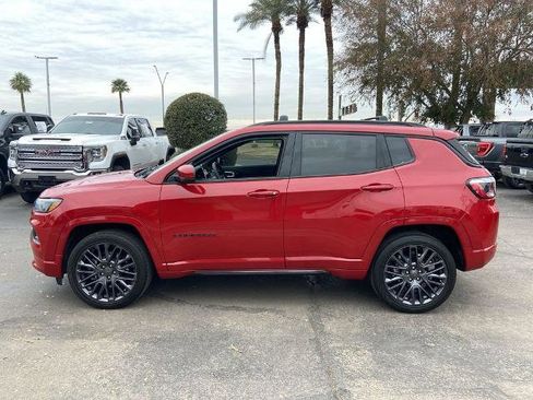 Used 2024 Jeep Compass Limited image 4