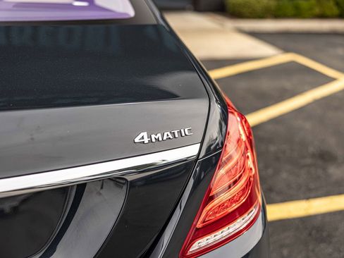 Used 2017 Mercedes-Benz S 550 4MATIC Sedan w/ Premium Package image 16