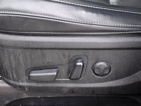 Used 2020 Kia Telluride S w/ S 8 Passenger Seating Package image 14