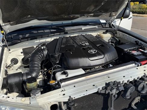 Used 2008 Toyota 4Runner SR5 image 25