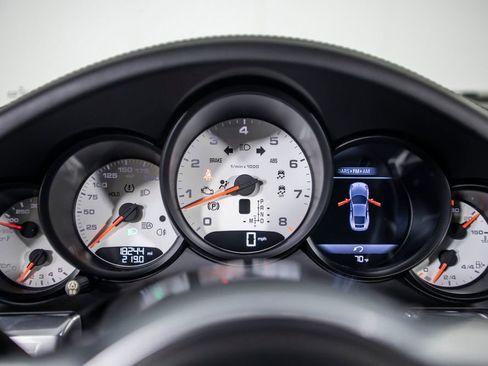 Used 2018 Porsche 911 Carrera S image 30
