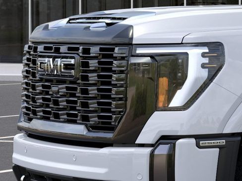 New 2026 GMC Sierra 2500 Denali Ultimate AWD/4WD image 13