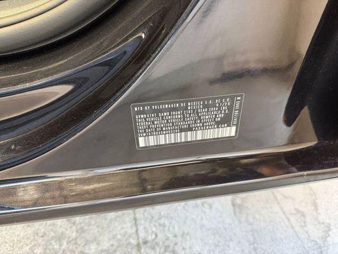 Used 2025 Volkswagen Jetta SE image 28