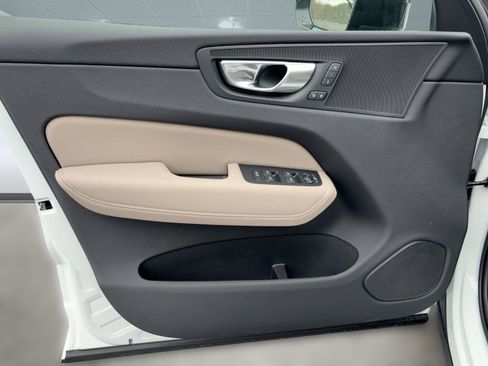 New 2026 Volvo XC60 T8 Plus w/ Protection Package Premier image 21