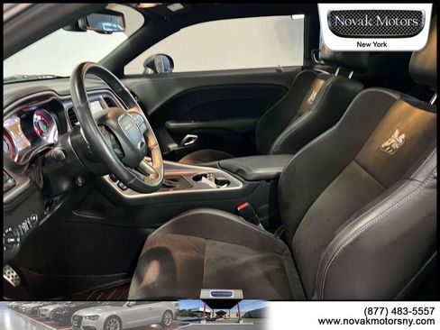 Used 2022 Dodge Challenger R/T Scat Pack w/ Plus Package RWD image 13