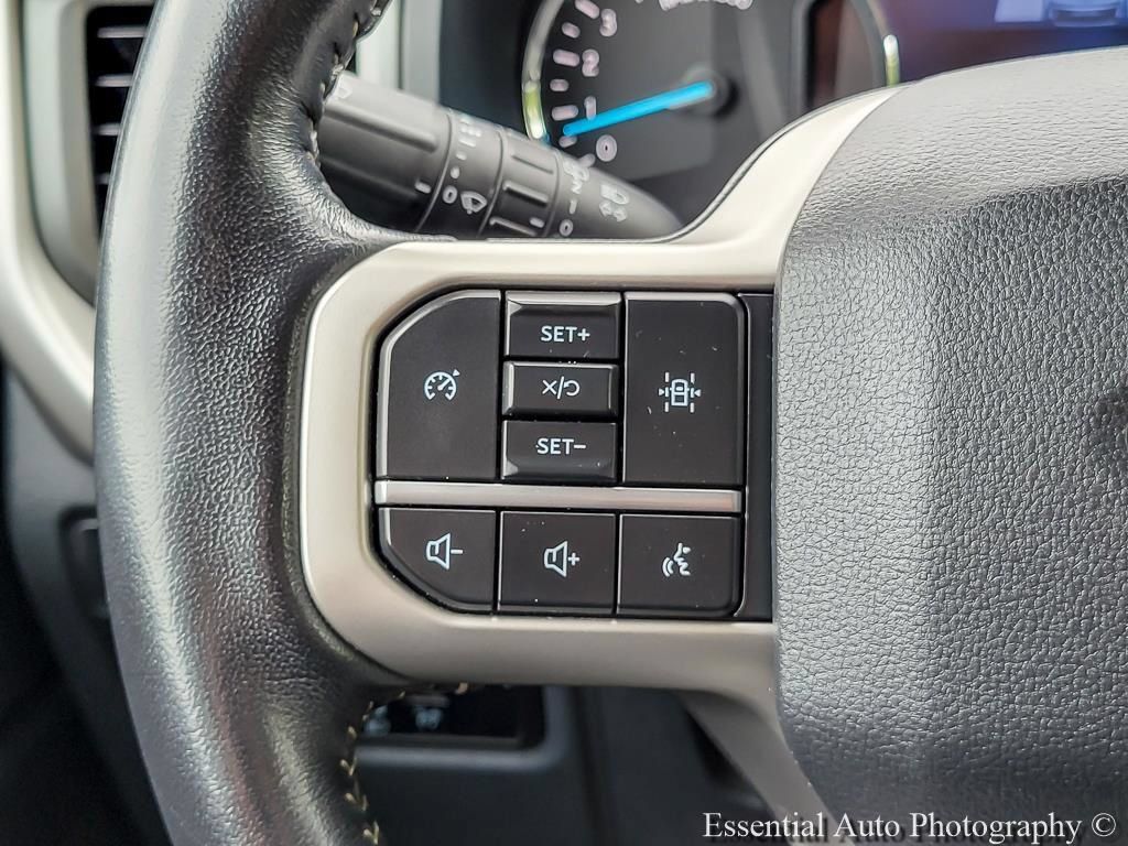 Used 2024 Ford Expedition XLT AWD/4WD image 15