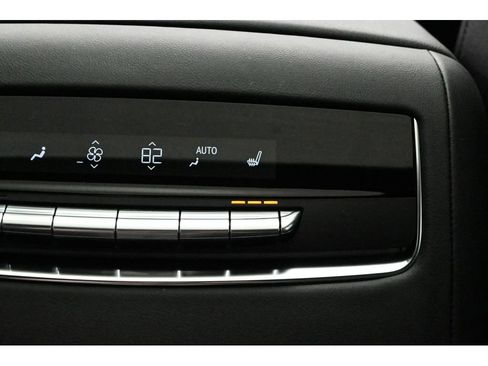 New 2026 Cadillac Escalade ESV Luxury w/ LPO, Radiant Package AWD/4WD image 19