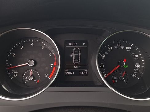 Used 2017 Volkswagen Jetta SE FWD image 11