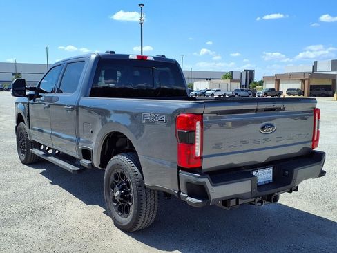 New 2026 Ford F250 Lariat w/ Black Appearance Package AWD/4WD image 5