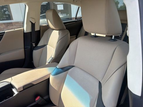 Used 2021 Lexus ES 350 w/ Accessory Package image 3