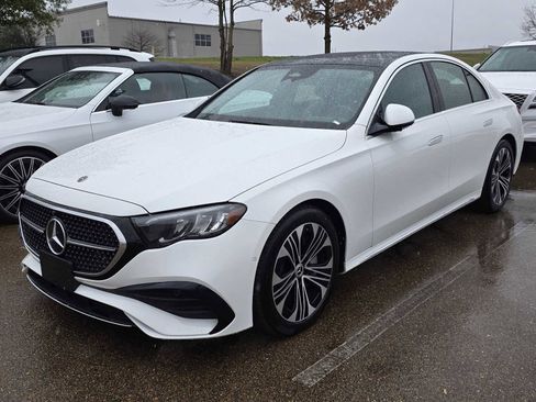 Used 2025 Mercedes-Benz E 450 4MATIC Sedan image 1