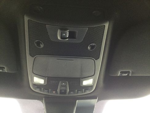 Used 2018 Ford F150 Platinum w/ Equipment Group 701A Luxury image 12