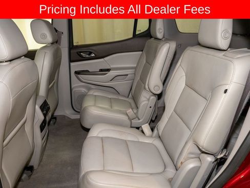 Used 2019 GMC Acadia SLT AWD/4WD image 9