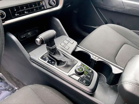 Certified 2024 Kia Sportage LX image 19