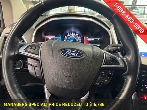 Used 2019 Ford Edge Titanium image 20
