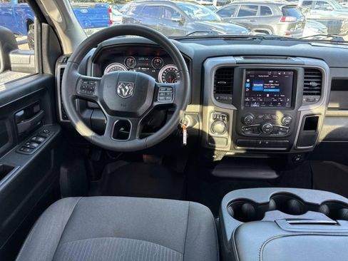 Used 2022 RAM 1500 Tradesman w/ Tradesman SXT Package image 21