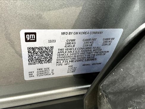 Used 2024 Chevrolet Trax LT w/ Driver Confidence Package FWD image 19