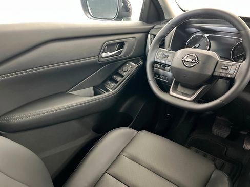 New 2026 Nissan Rogue SV image 11