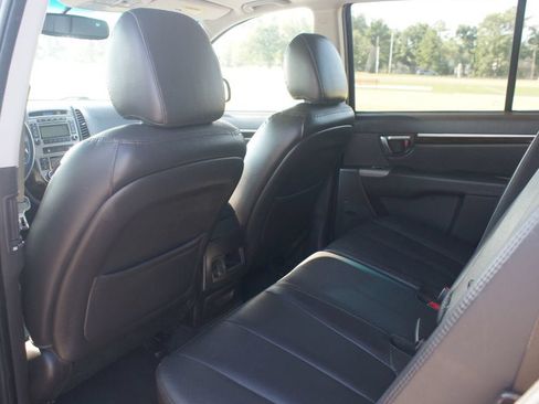 Used 2011 Hyundai Santa Fe Limited AWD/4WD image 11