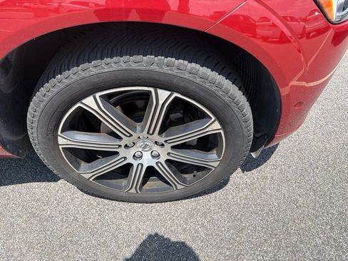 Used 2018 Volvo XC60 T5 Inscription w/ Convenience Package AWD/4WD image 25