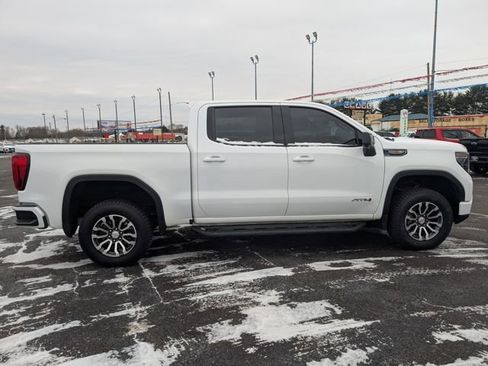 Used 2023 GMC Sierra 1500 AT4 w/ AT4 Premium Package image 9