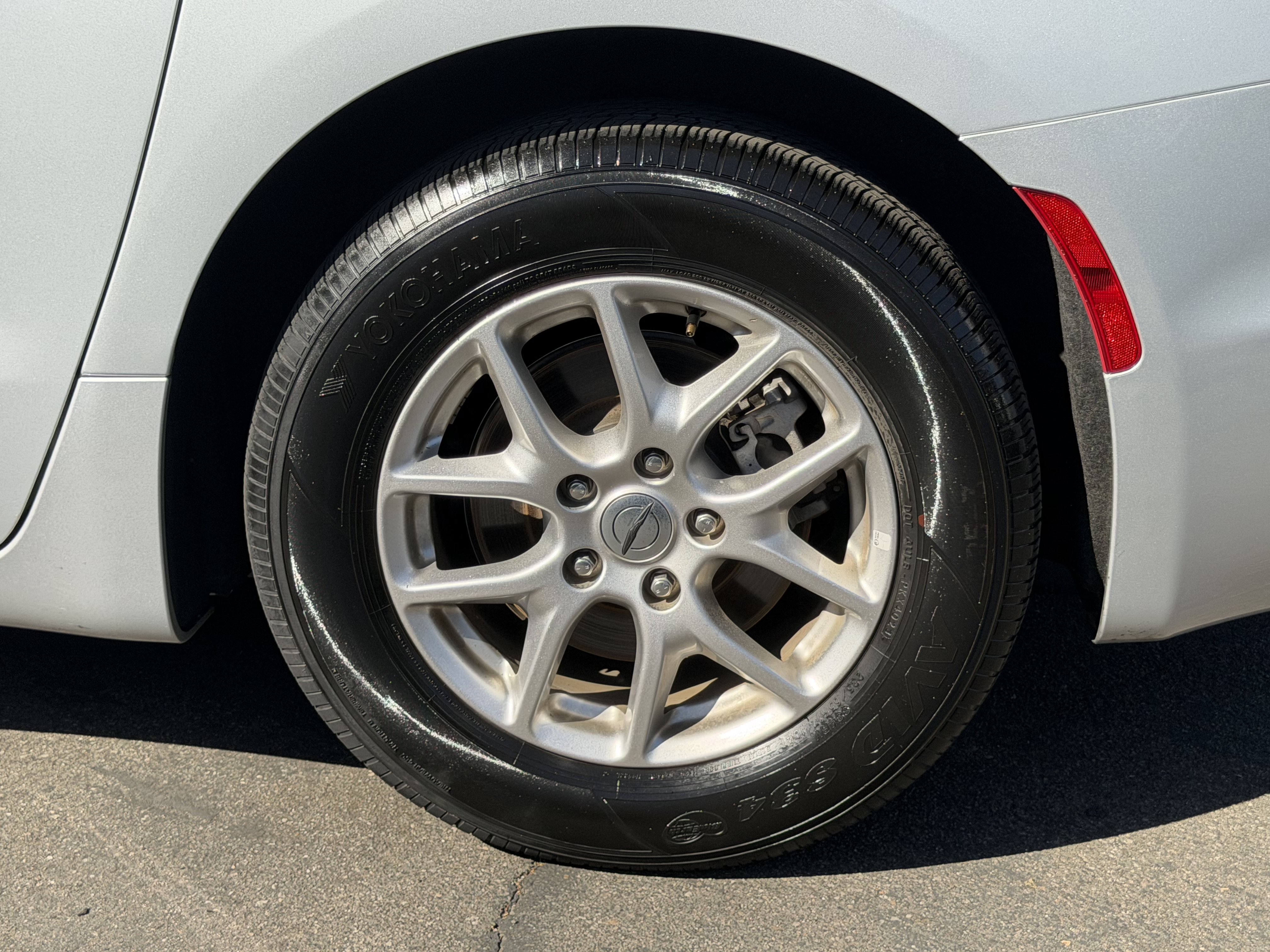 Certified 2024 Chrysler Pacifica Touring-L FWD image 17
