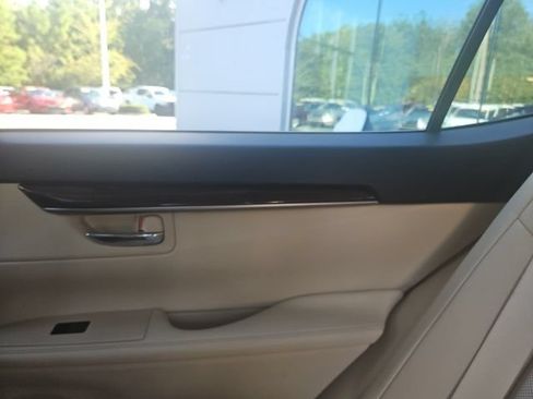 Used 2015 Lexus ES 350 w/ Premium Package FWD image 36