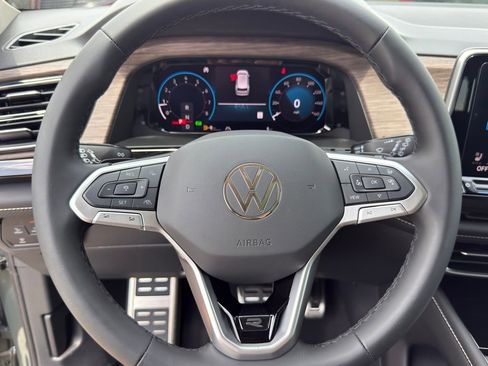 New 2026 Volkswagen Atlas SEL Premium R-Line AWD/4WD image 16