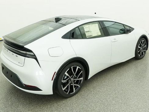 New 2026 Toyota Prius Plug-In Hybrid image 16