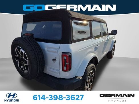 Used 2024 Ford Bronco Outer Banks AWD/4WD image 9