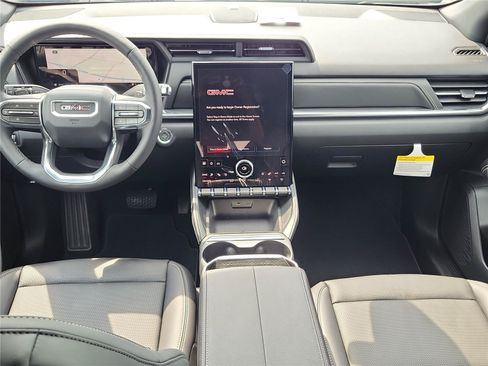 New 2027 GMC Terrain Elevation w/ Elevation Premium Package AWD/4WD image 9