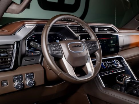 Used 2024 GMC Sierra 1500 Denali image 23
