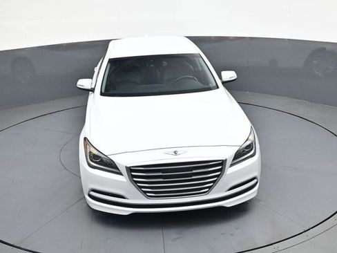 Used 2017 Genesis G80 3.8 RWD image 30