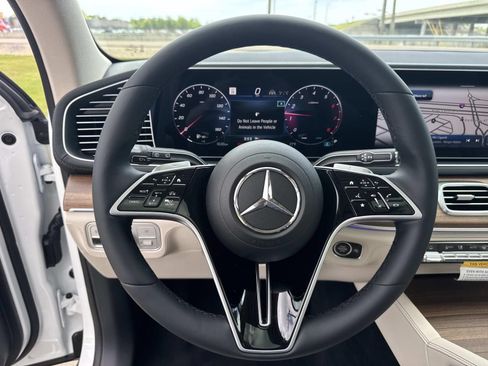 Used 2026 Mercedes-Benz GLE 350 4MATIC image 14