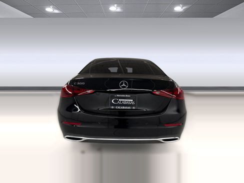 Used 2024 Mercedes-Benz C 300 Sedan image 10