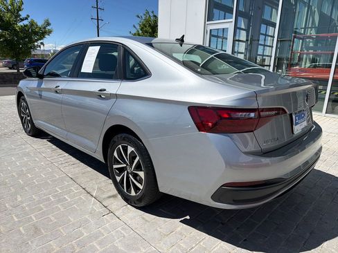 Used 2022 Volkswagen Jetta S image 5