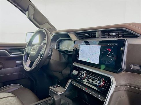 Used 2024 GMC Sierra 1500 Denali image 27