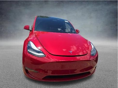 Used 2021 Tesla Model Y Performance AWD/4WD image 3