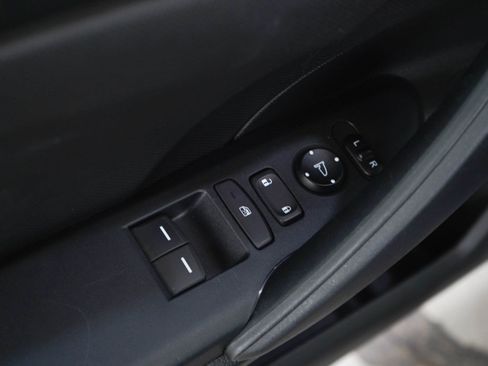 Used 2019 Honda Civic LX image 14