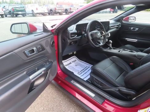 Used 2025 Ford Mustang Premium RWD image 17